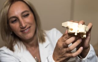 FREE DENTAL IMPLANTS CONSULTATION