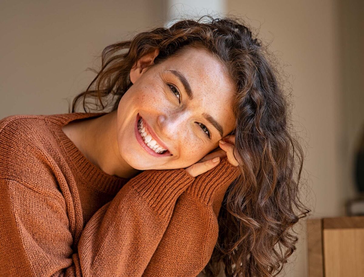 When Porcelain Veneers Go Wrong Understanding and Solutions